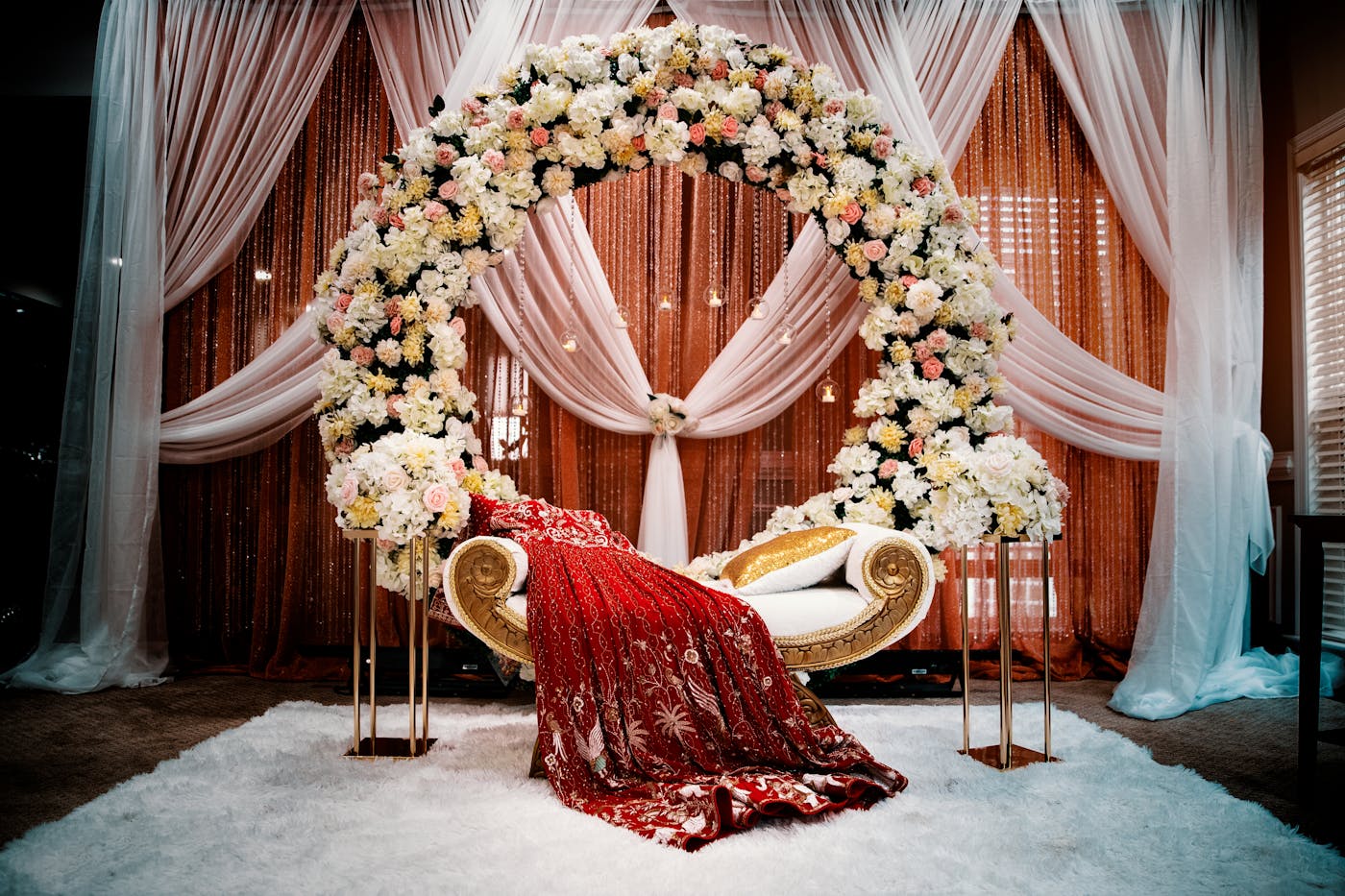 Soft & Intimate — Momentus event setup